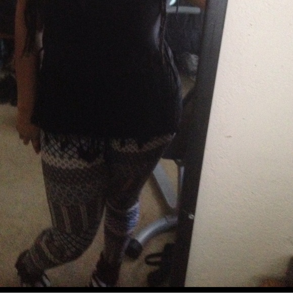 SoSo Brown Black and Cream Print Leggings - Picture 5 of 5